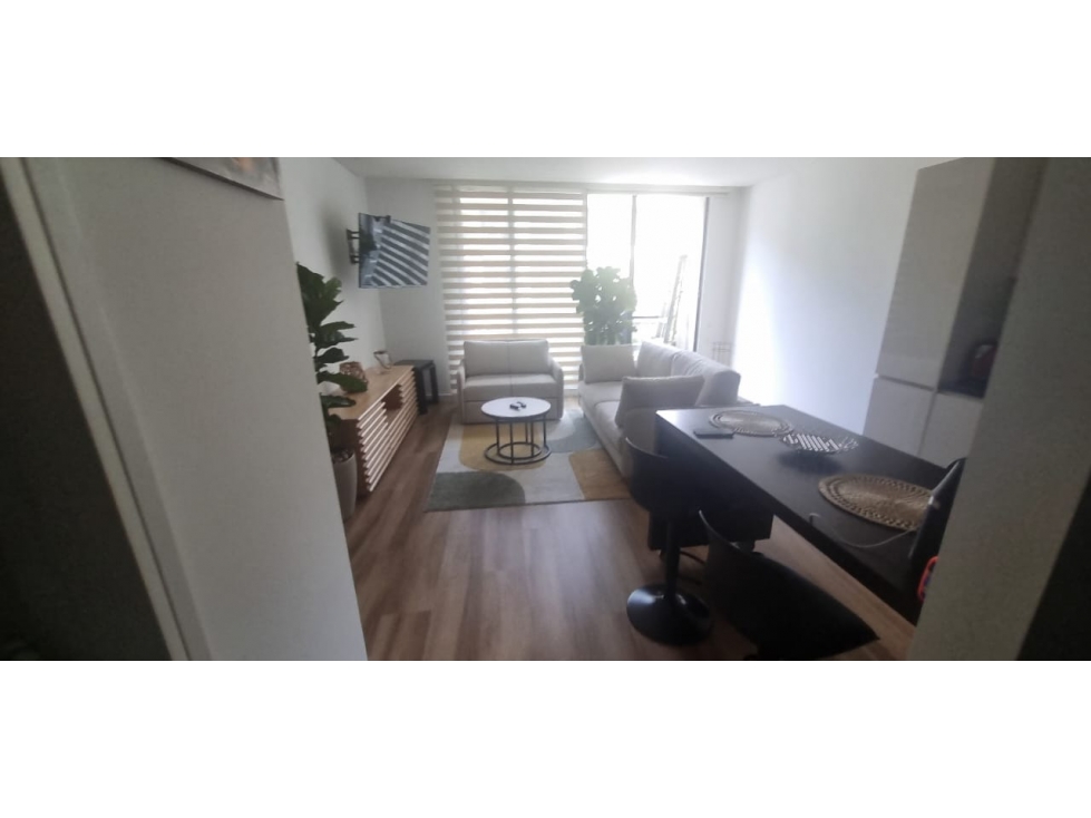OFERTA ARRIENDO AMOBLADO UNICAMENTE APARTAMENTO CHICO RESERVADO