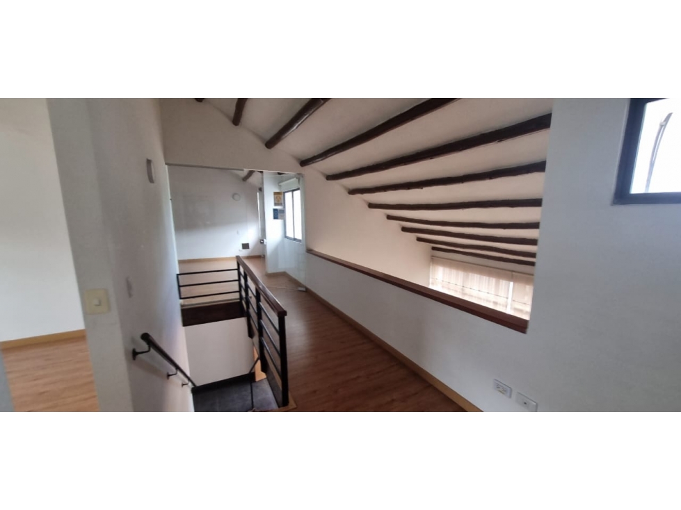 ARRIENDO PARA OFICINA CASA ILARCO EN CALLE CERRADA, 2 NIVELES — foto 6