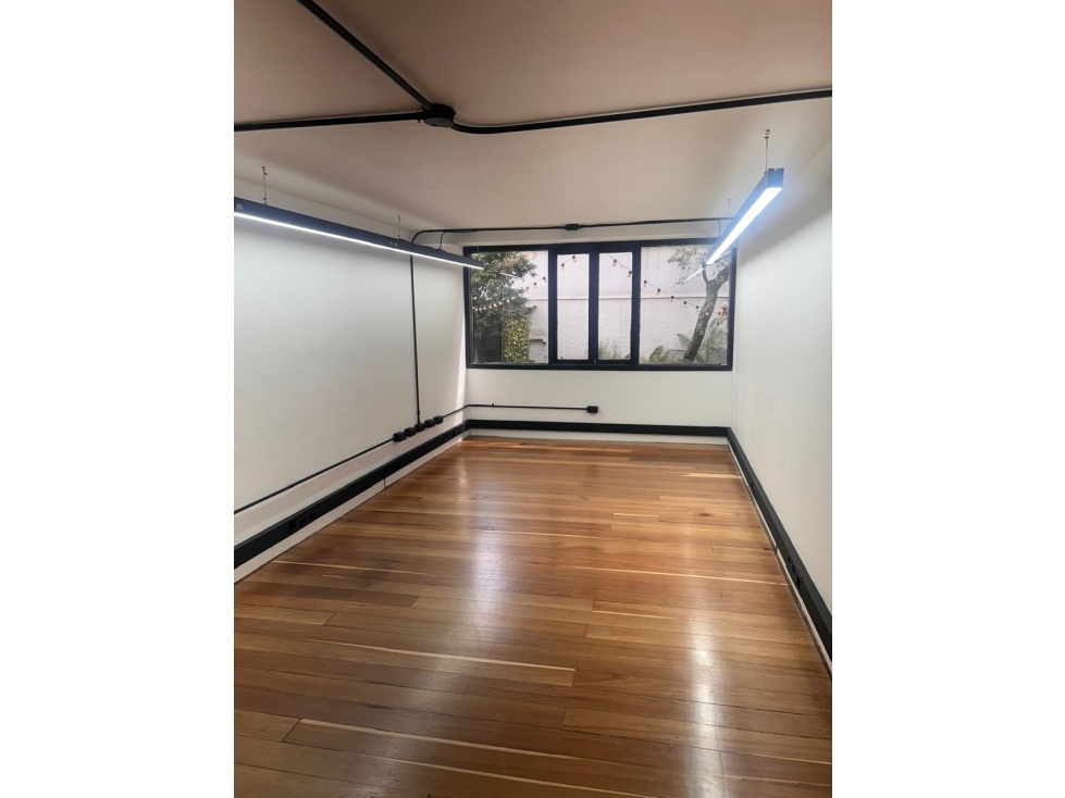 ARRIENDO OFICINA EL NOGAL — foto 6