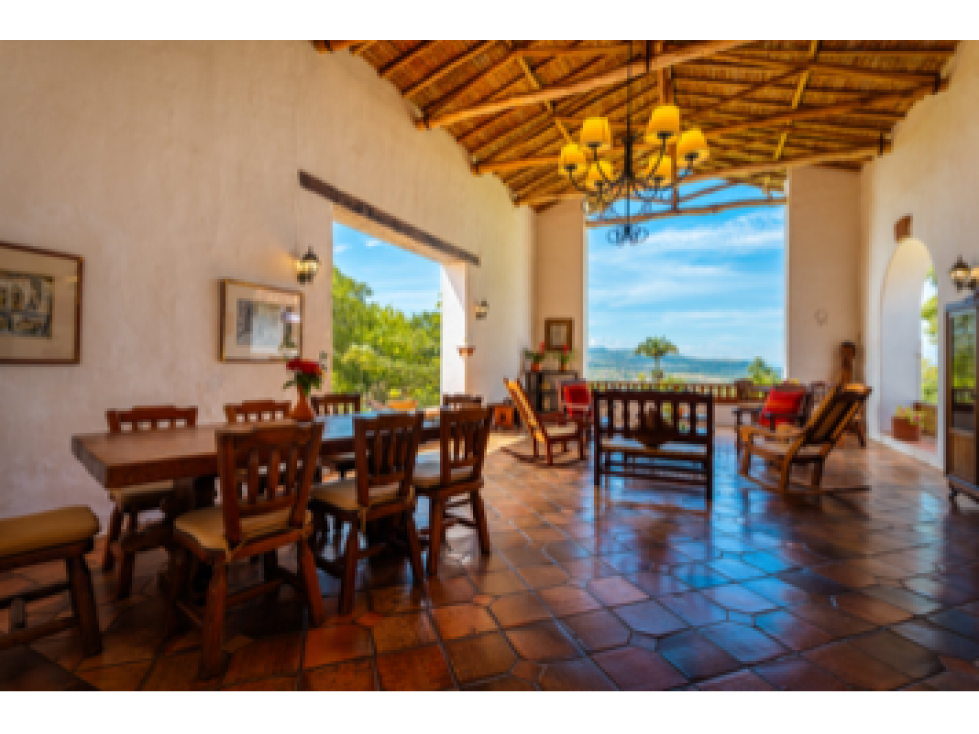 VENTA, EXTRAORDINARIA CASA EN BARICHARA PLENO CENTRO HISTÓRICO - 6