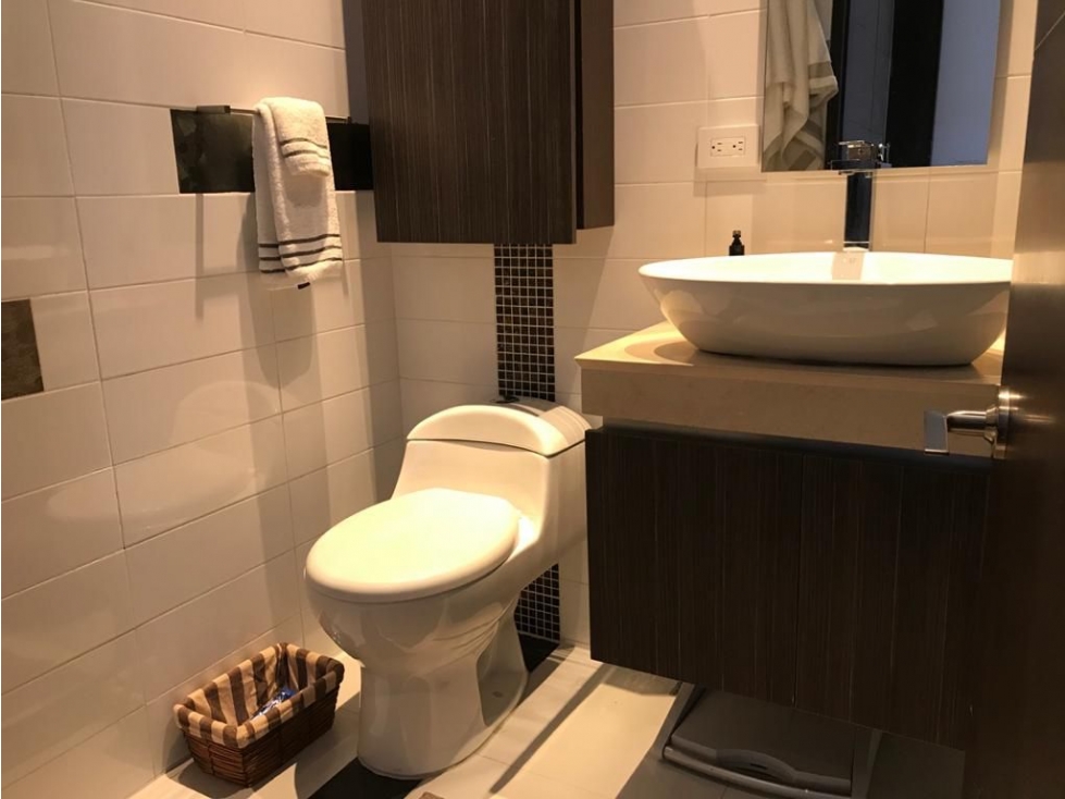 Ofrezco VENTA Apartamento CHICO RESERVADO — foto 6