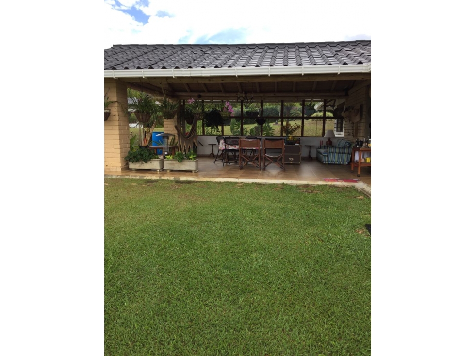 LOTE EN LA HOLANDA CALIMA CON CASA - 4