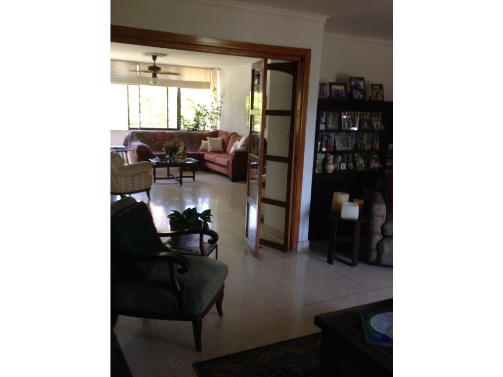 APARTAMENTO AMPLIO E ILUMINADO EN EL NORTE DE LA CIUDAD - 6
