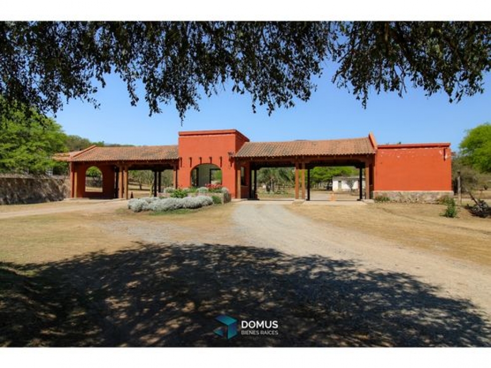 VENTA TERRENO EN CLUB DE CAMPO LAS CAÑADAS - 1