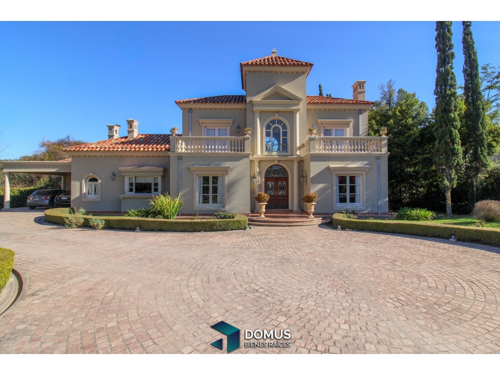 VENTA CASA DE CATEGORIA EN EL TIPAL CLUB DE CAMPO - 4