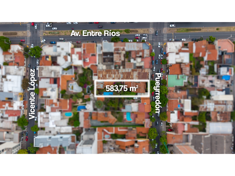 VENTA CASA EN PUEYRREDÓN AL 700 - TERRENO: 583 M2