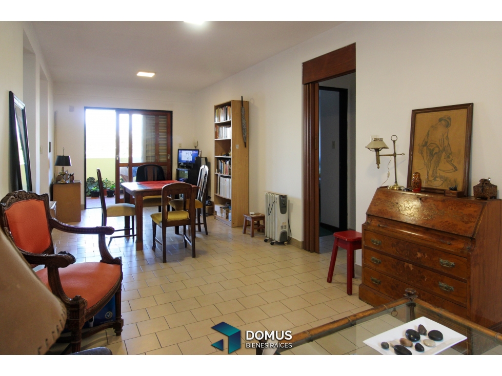 VENTA DEPARTAMENTO COMPLEJO COSMOPOL, CASEROS AL 2100