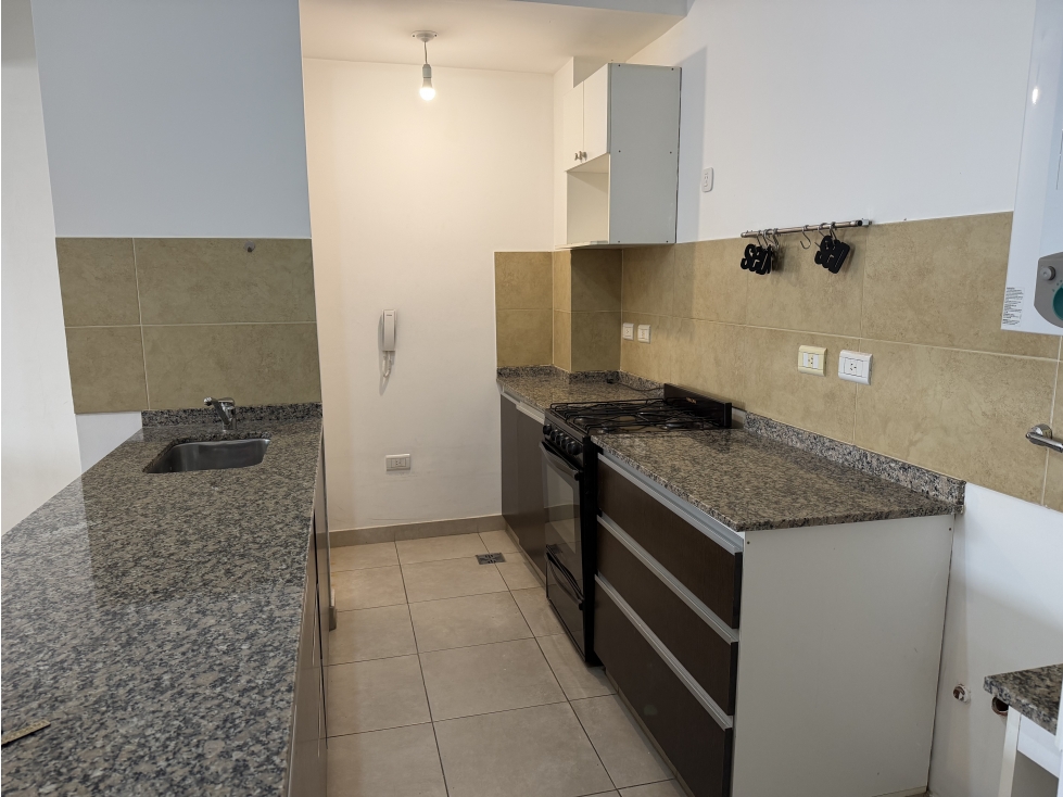 ALQUILER DEPARTAMENTO 2 DORMITORIOS MITRE 1500 - 5