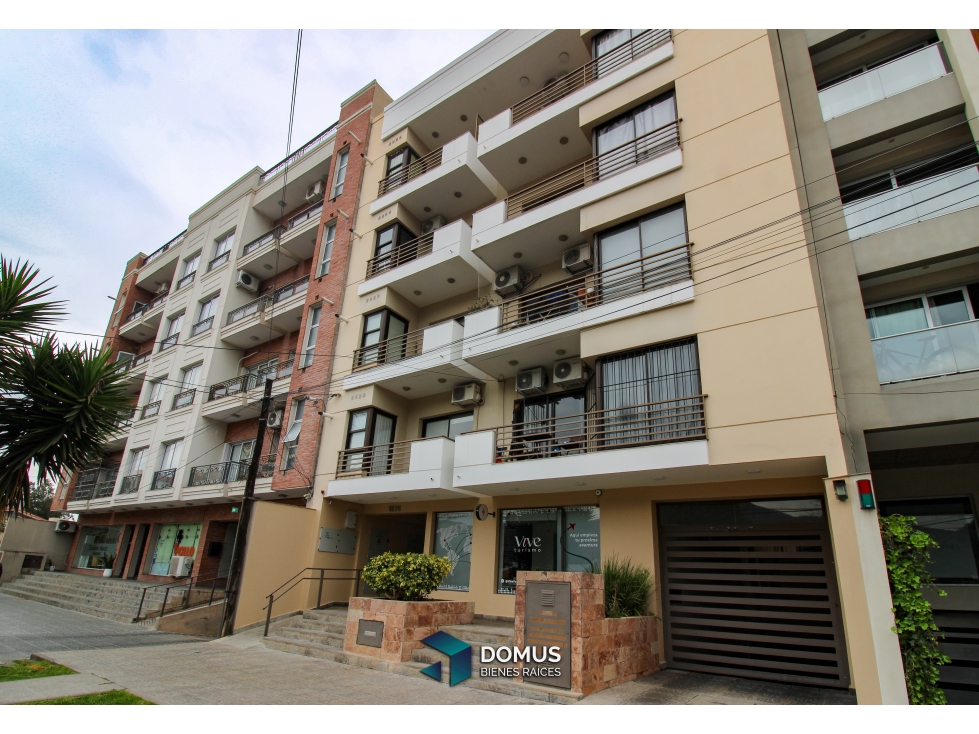 VENTA DPTO AV. REYES CATOLICOS AL 1500 - 2
