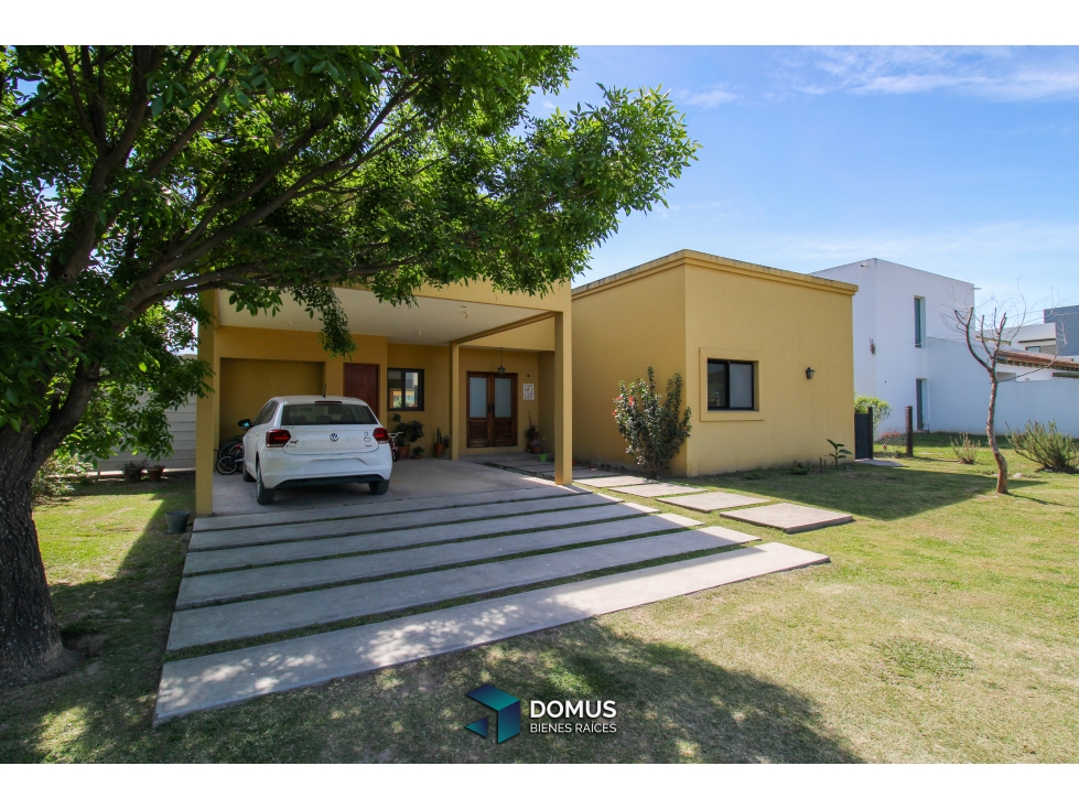 VENTA CASA EN JARDINES DE SAN LORENZO — foto 2