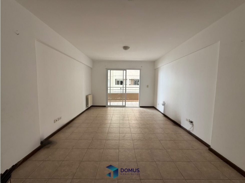 ALQUILER DEPARTAMENTO ALBERDI AL 700 - 2