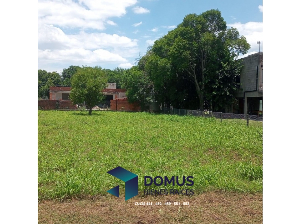 VENTA TERRENO BARRIO PRIVADO LOS OLMOS - 1