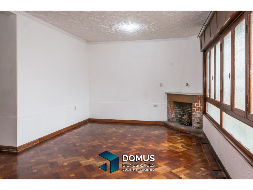 VENTA CASA AV DEL BICENTENARIO - 2