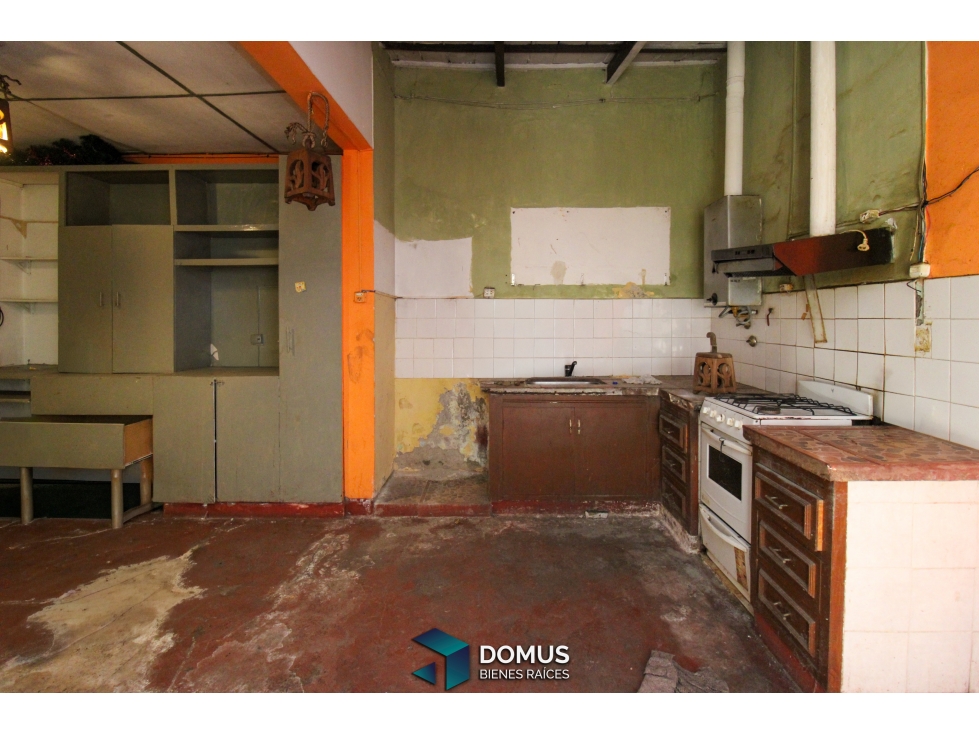 VENTA CASA A RECICLAR EN MACROCENTRO - 3