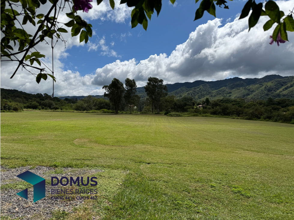 VENTA IMPORTANTE PREDIO DE 4 HECTAREAS Y CASA LESSER ZONA CASTELLANOS — foto 4
