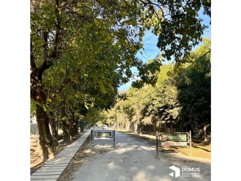 VENTA TERRENO BARRIO PRIVADO LOS OLMOS - CERRILLOS - 2