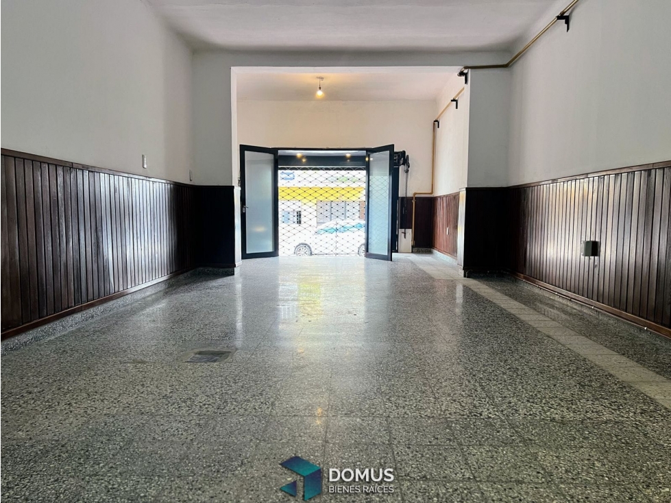 VENTA LOCAL COMERCIAL ALVARADO AL 200 - 4