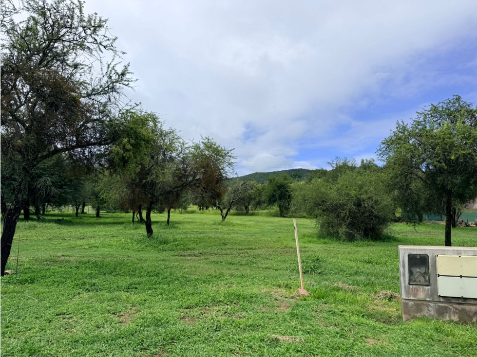 VENTA TERRENO EN CLUB DE CAMPO LAS CAÑADAS - 4