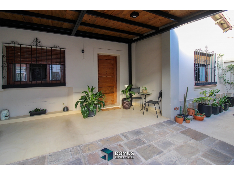 VENTA CASA EN MACROCENTRO - 3