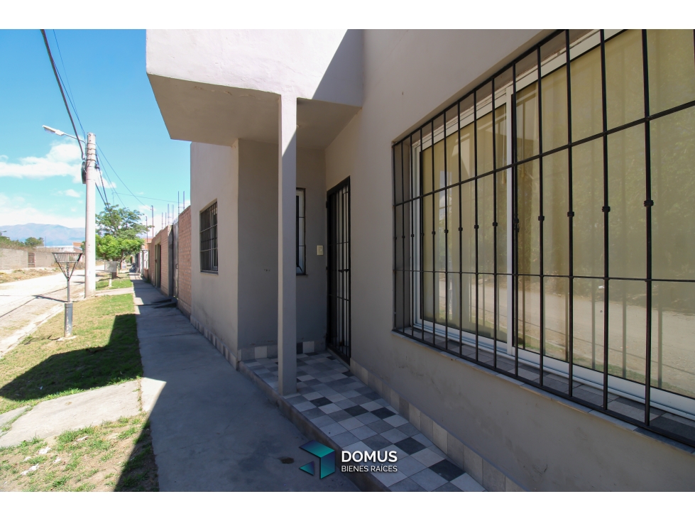 VENTA CASA ESQUINA EN BARRIO AMPLIACIÓN LOS CEIBOS — foto 3