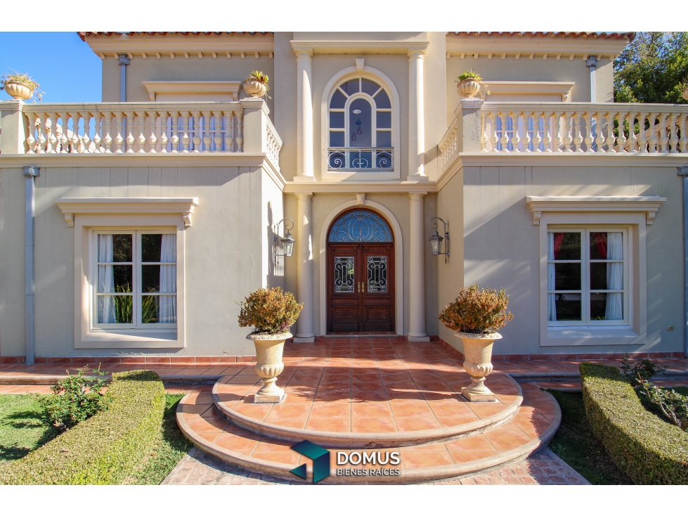 VENTA CASA DE CATEGORIA EN EL TIPAL CLUB DE CAMPO - 5