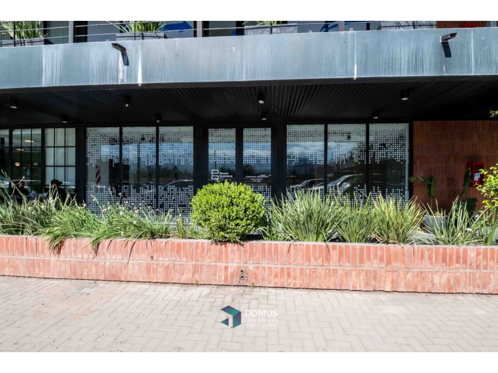 VENTA LOCAL COMERCIAL EN EL SITIO - SAN LORENZO CHICO - 5