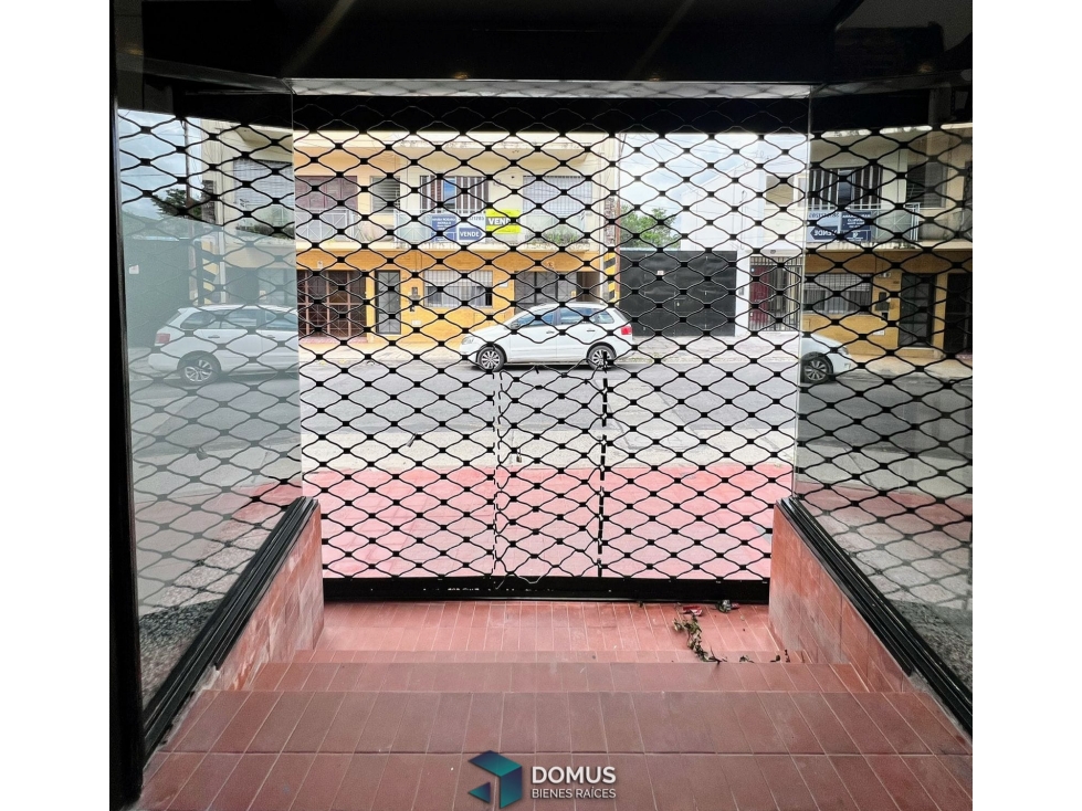 VENTA LOCAL COMERCIAL ALVARADO AL 200 - 2