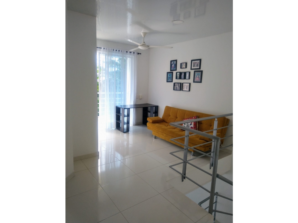 VENDO CASA 2PISOS Y SOTANO CONUNTO CERRADO VIA AL PEÑON GIRARDOT CUND — foto 4