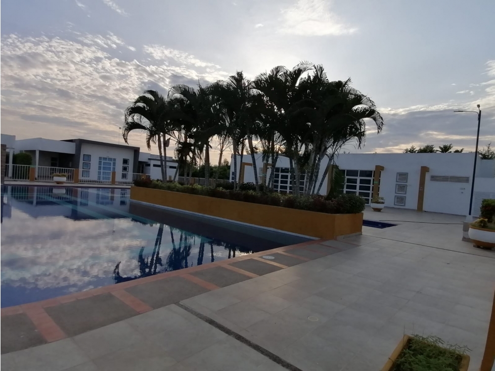 VENTA CASA CON PISCINA PROPIA, AMOBLADA,VIA GIRARDOT AL ESPINAL - 6