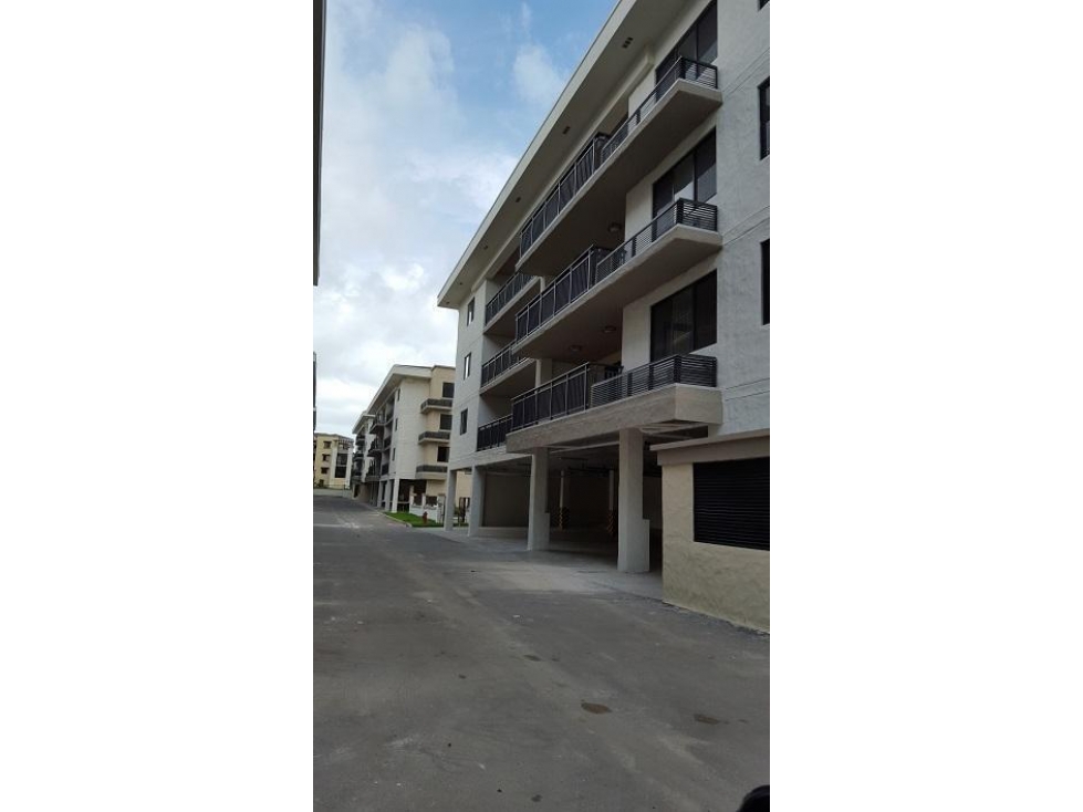 VENDO MODERNO Y AMPLIO APARTAMENTO EN RIVER VALLEY PANAMA PACIFICO — foto 2