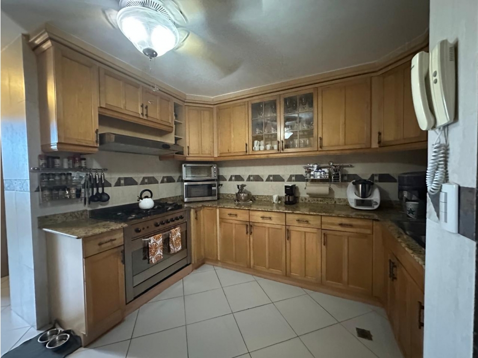 SE VENDE APARTAMENTO EN CALLE 50 — foto 5