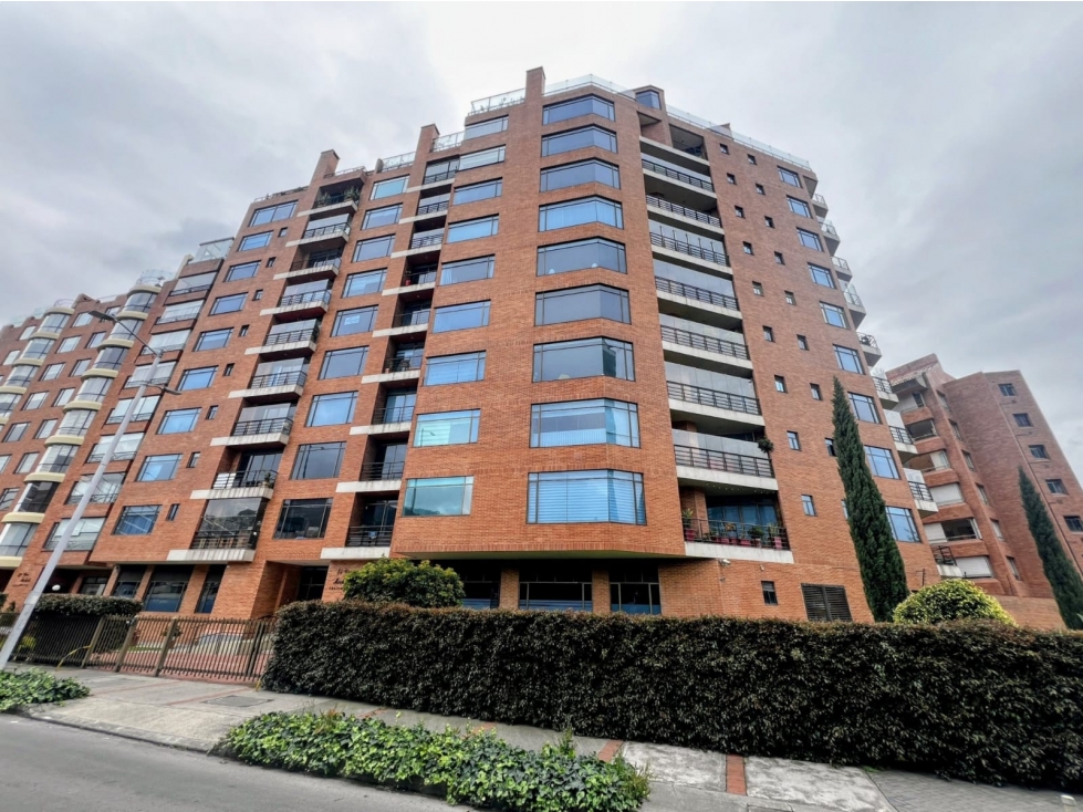 SE VENDE APARTAMENTO EN MOLINOS NORTE