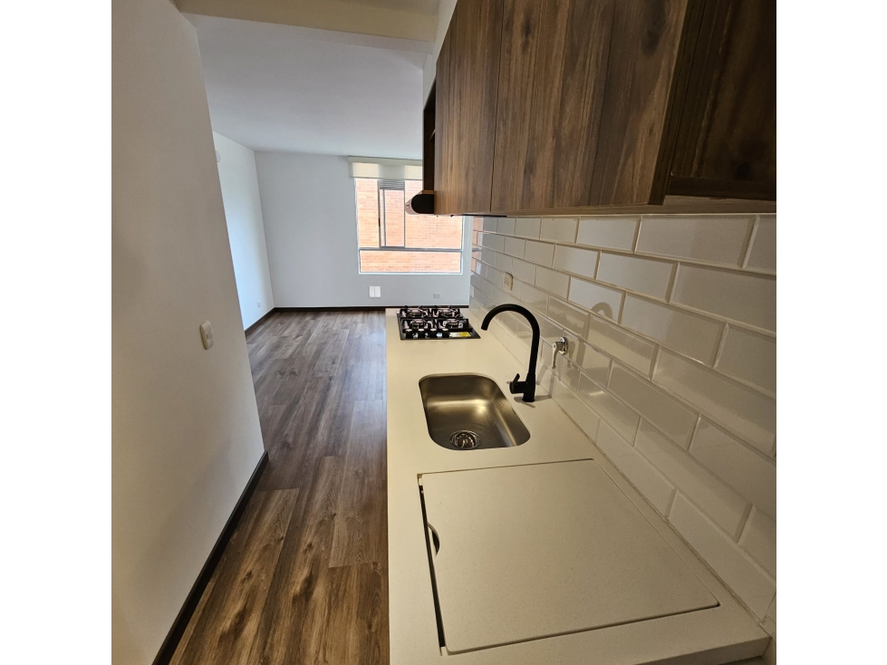 APARTAMENTO NUEVO EXTERIOR CON ACABADOS EN LAGOS DE TORCA-GUAYMARAL — foto 6