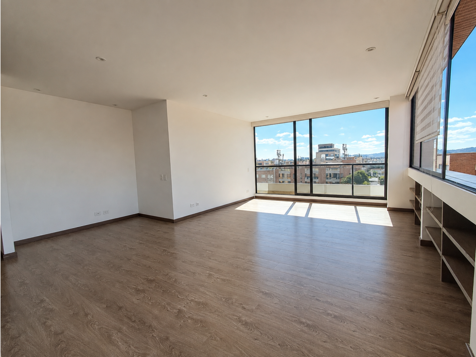 VENTA APARTAMENTO PENTHOUSE SANTA PAULA — foto 4