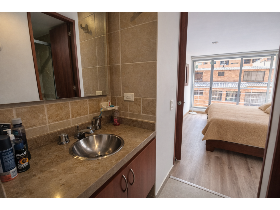 Venta apartamento exterior Belmira 109m² 3H balcón — foto 2
