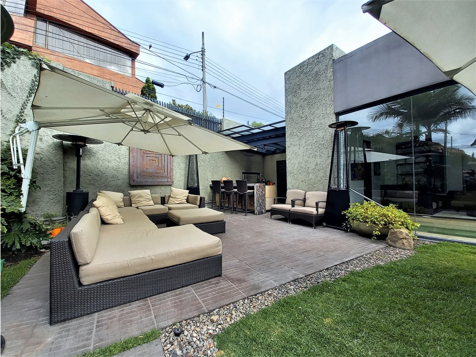 SE VENDE ESPECTACULAR CASA EN SANTA ANA ORIENTAL — foto 2