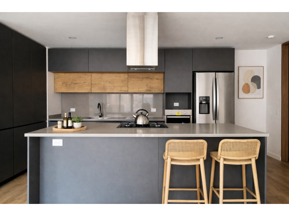 Apartamento en venta Chicó Navarra 150m² 3H exterior lujo — foto 3