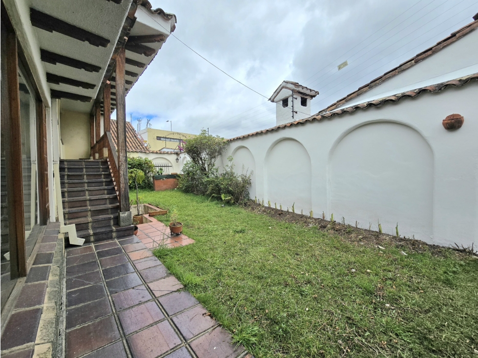 SE VENDE CASA EN CERROS DE NIZA — foto 5