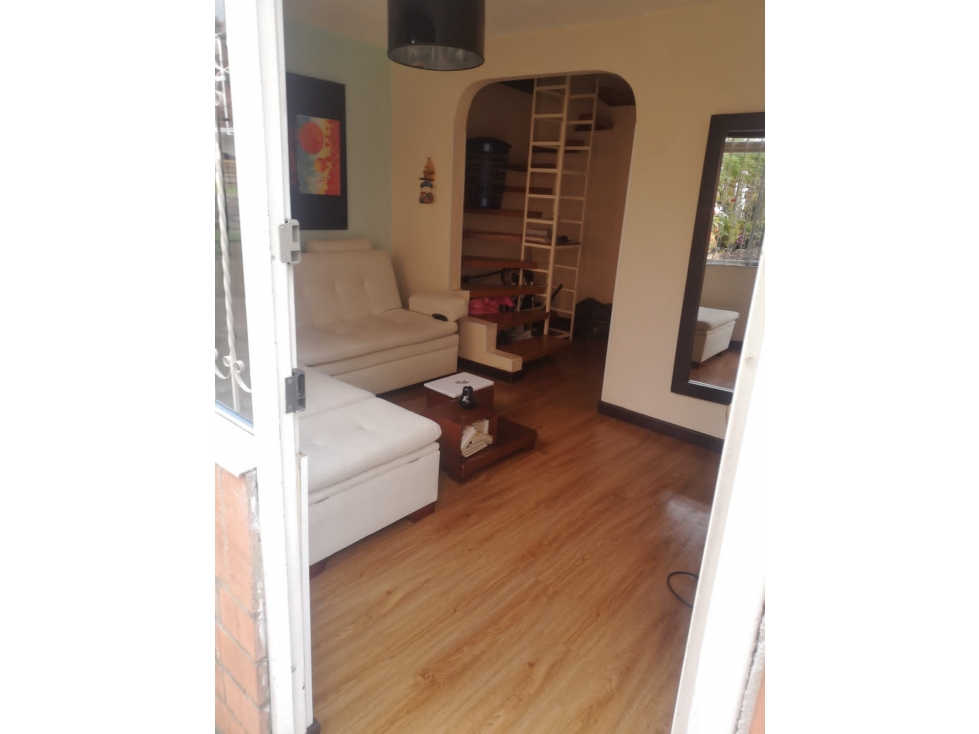 VENTA CASA BOGOTA GRAN GRANADA PARQUES DE GRANADA — foto 2