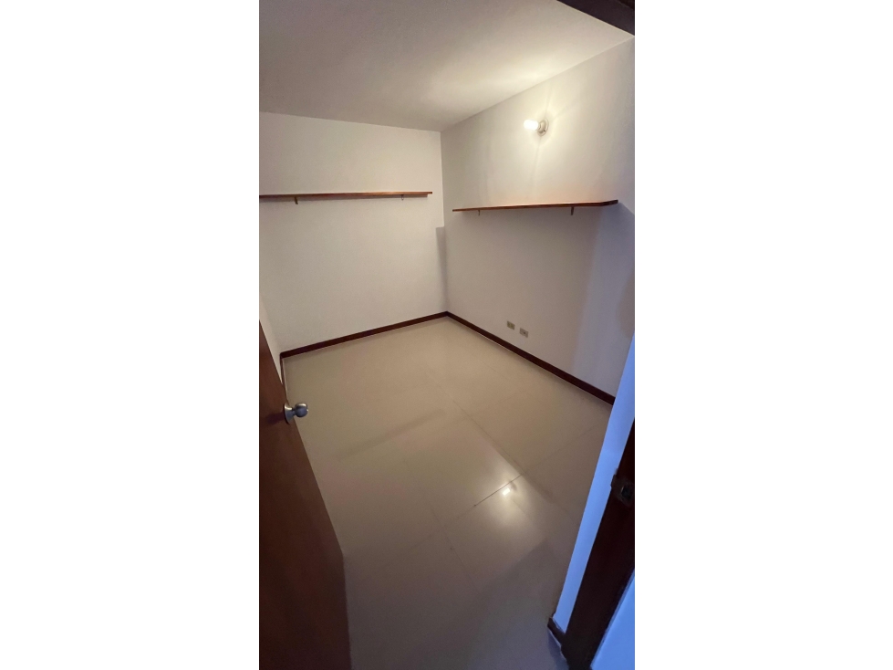 VENTA APARTAMENTO DUPLEX BOGOTA CONJUNTO CLUB HOUSE HAYUELOS FONTIBON — foto 3