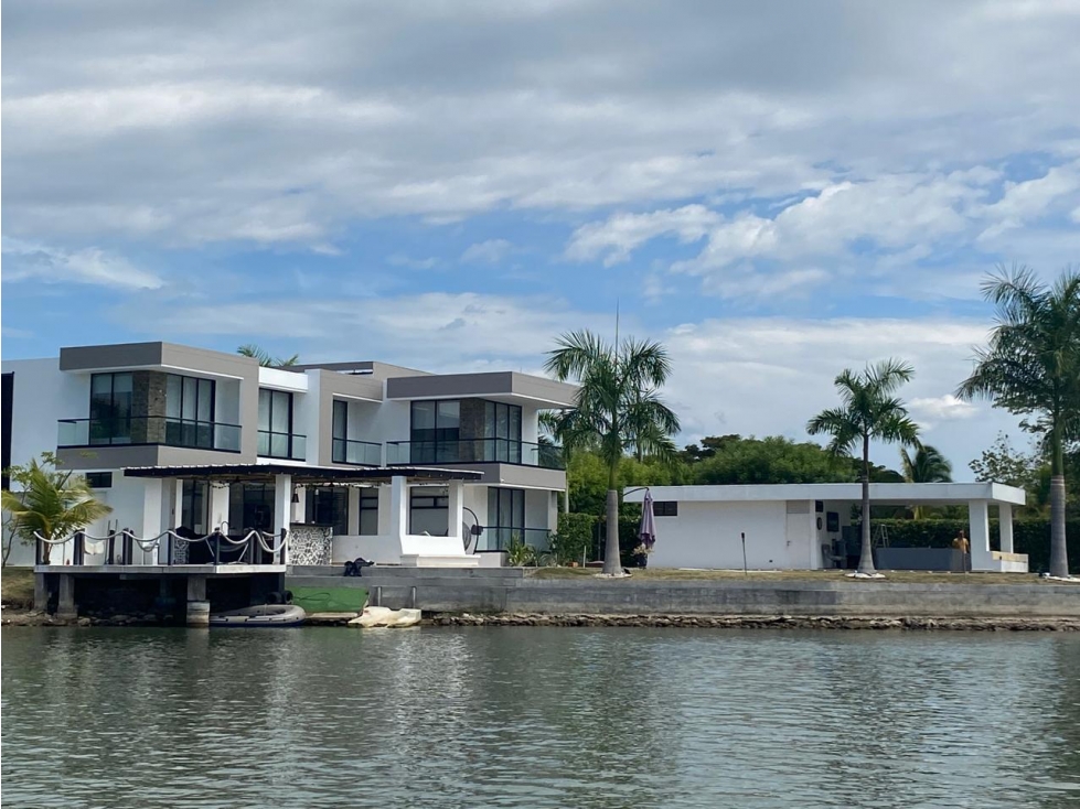 VENTA CASA LAGOS DEL PEÑOL GIRARDOT — foto 3