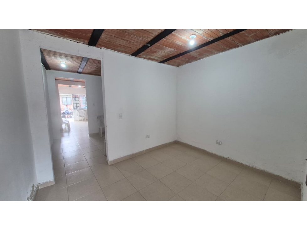 VENTA DE CASA (103MT2) EN FLORIDA SOBRE VIA PRINCIPAL - 5