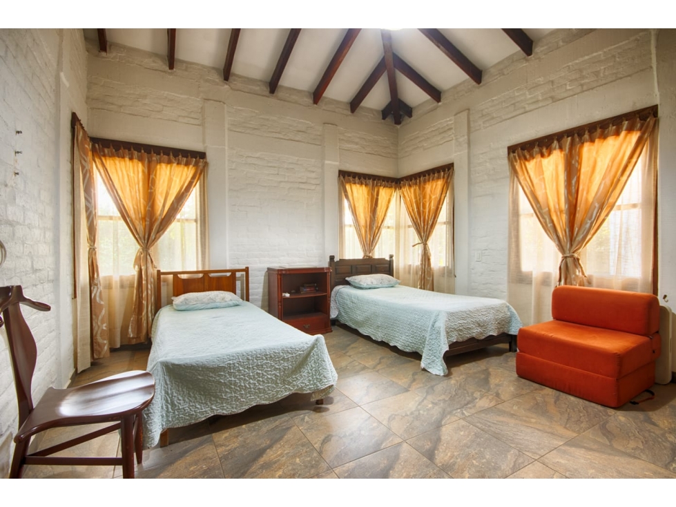 HERMOSA CASA CAMPESTRE EN ROZO — foto 6
