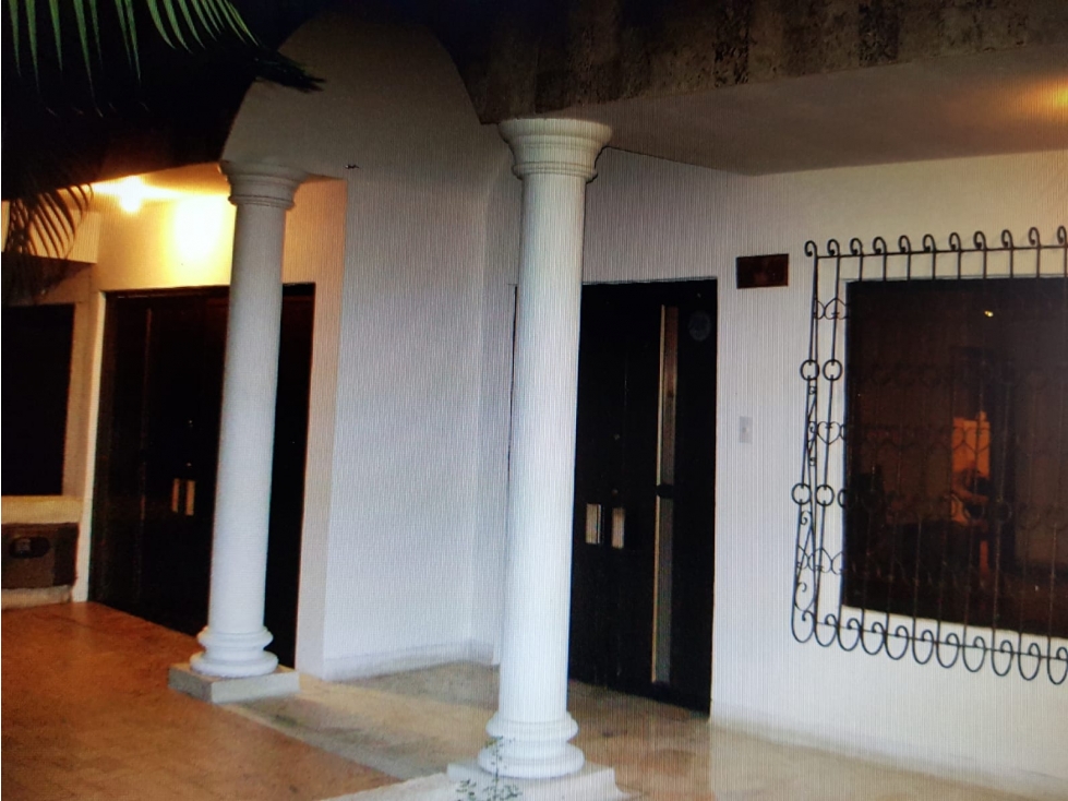 CASA EN VENTA UN NIVEL LA FLORA 280 M2 — foto 2
