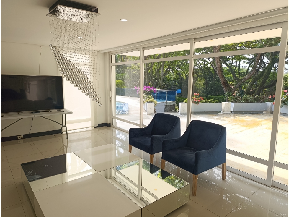 CASA EN VENTA EN CONDOMINIO BAJO DAPA 3100M2 - 5