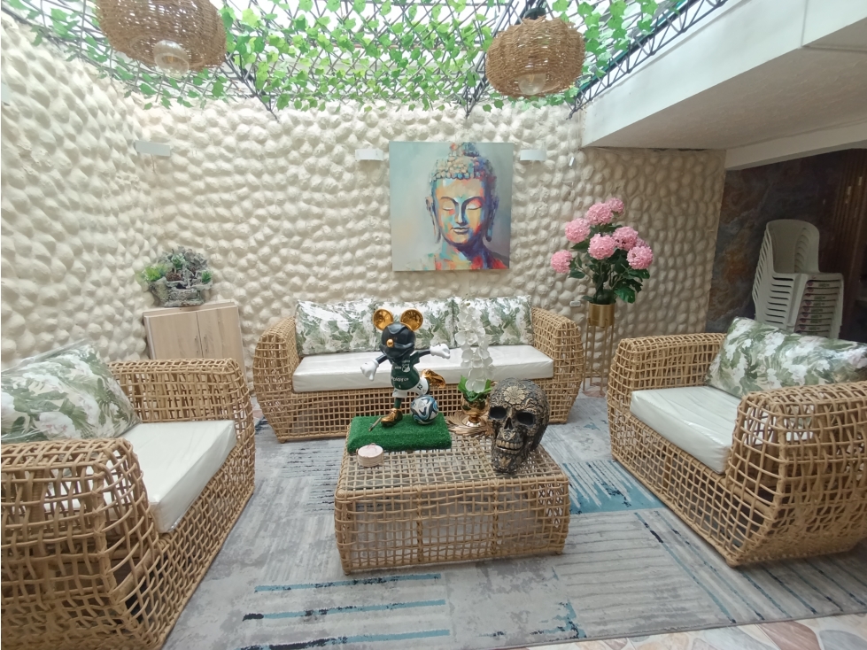 CASA EN VENTA PRADOS DEL NORTE 2 NIVELES 300M2 — foto 2