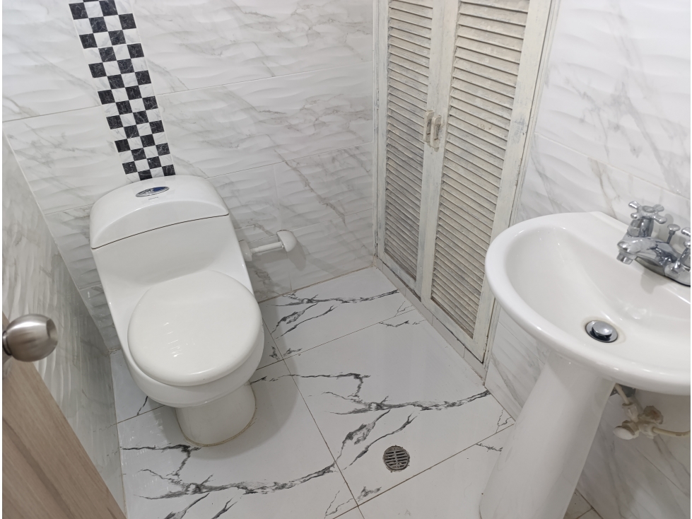 CASA EN VENTA MODERNA LA FLORA CALI NORTE — foto 5