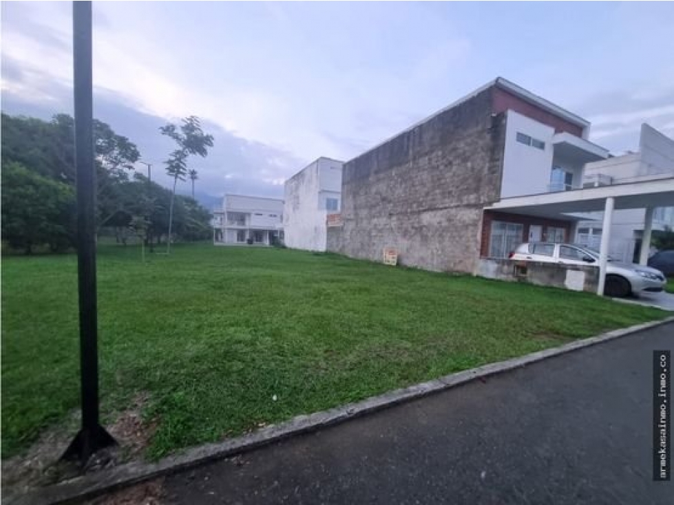 VENTA LOTE ESQUINERO SENDERO DE LAS MERCEDES JAMUNDI - 5