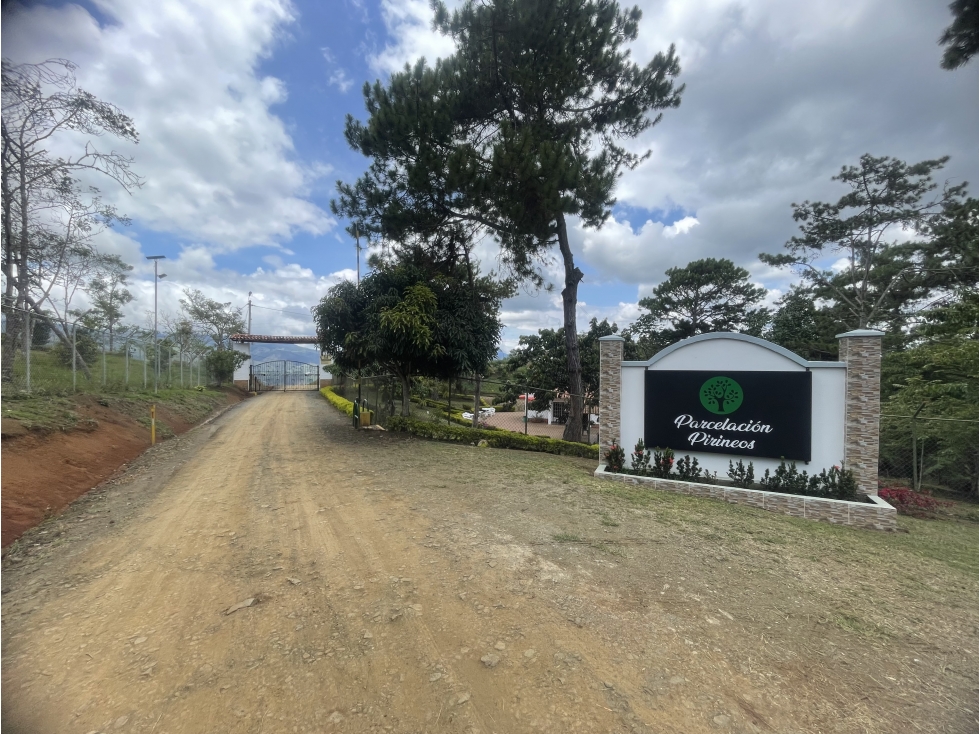 LOTE EN VENTA 2.000M2 PARCELACION LOS PIRINEOS KM37 VÍA QUEREMAL DAGUA — foto 2