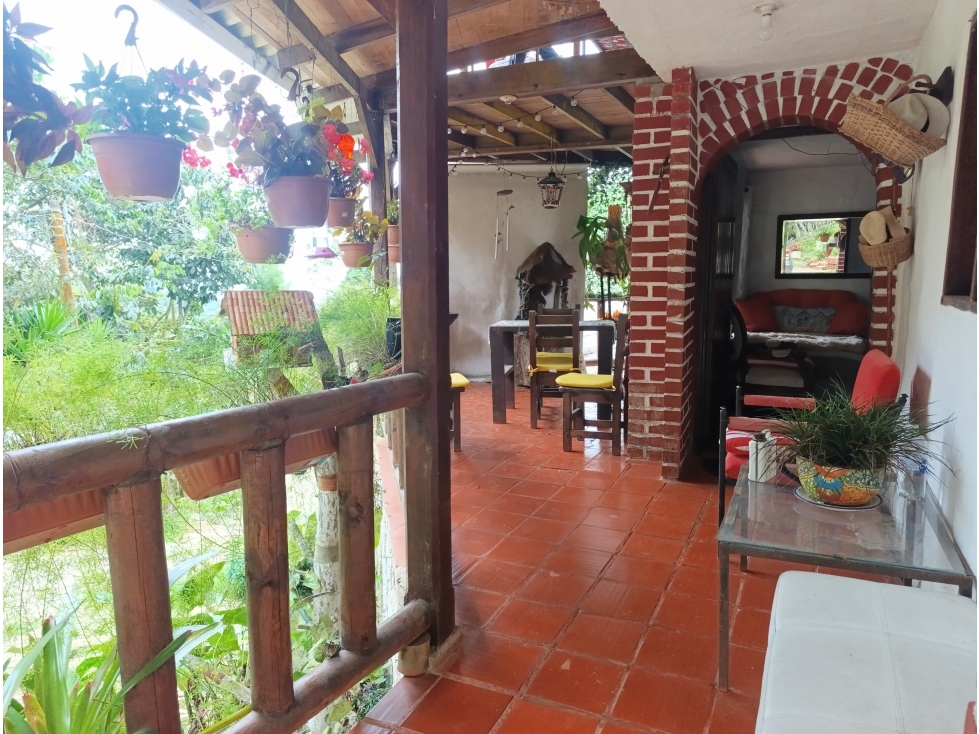 LOTE CON CASA CAMPESTRE RENTANDO EN MEDIO DAPA 330M2 — foto 5